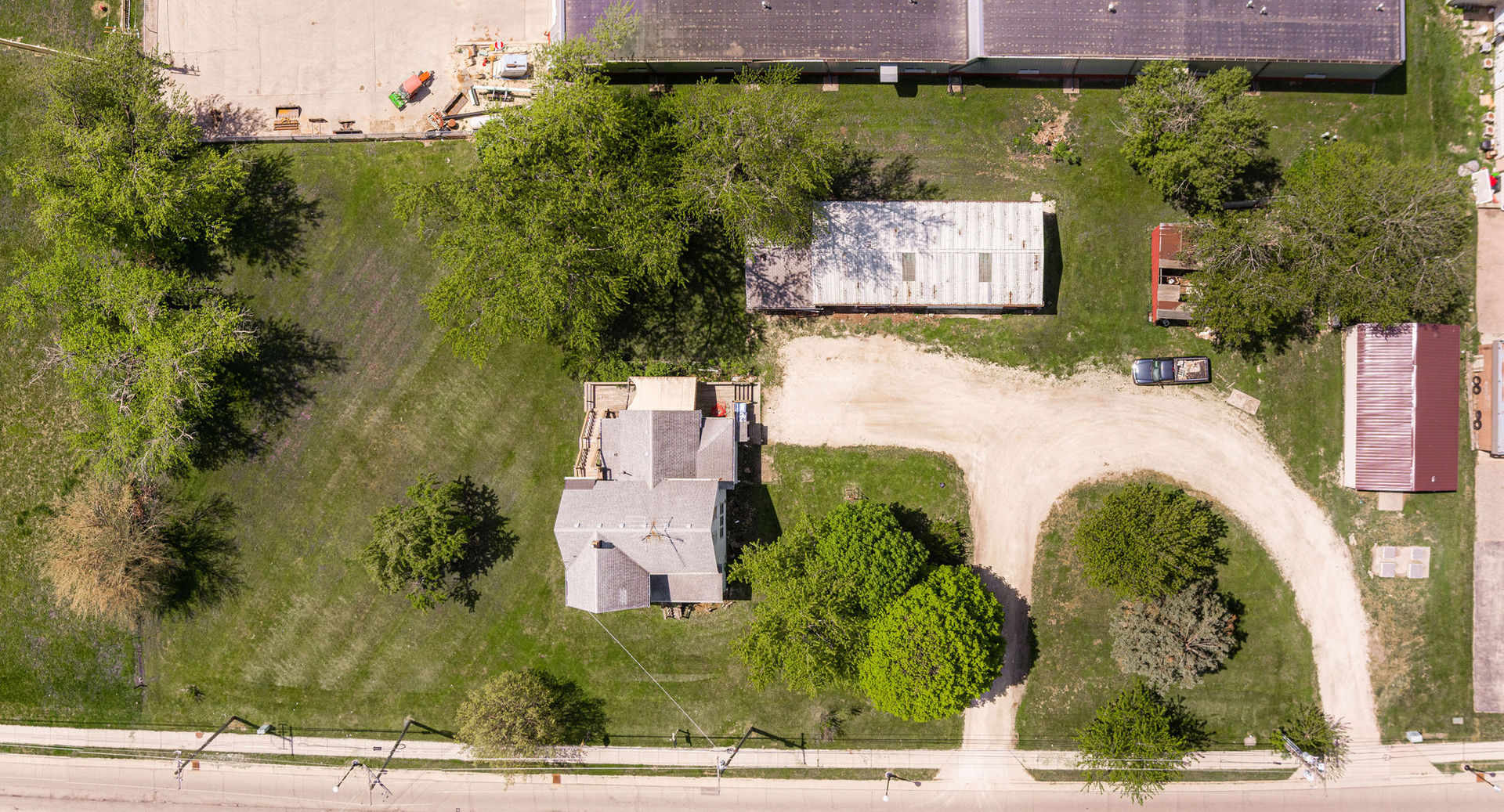 245 S Somonauk Road, Cortland, IL 60112