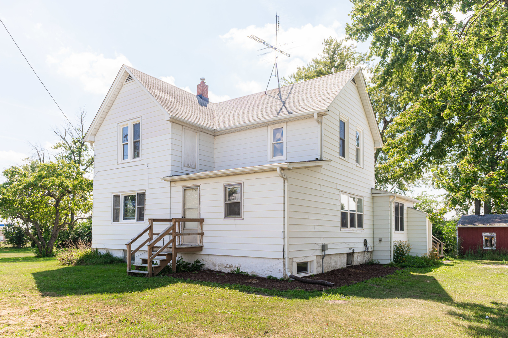 245 S Somonauk Road, Cortland, IL 60112