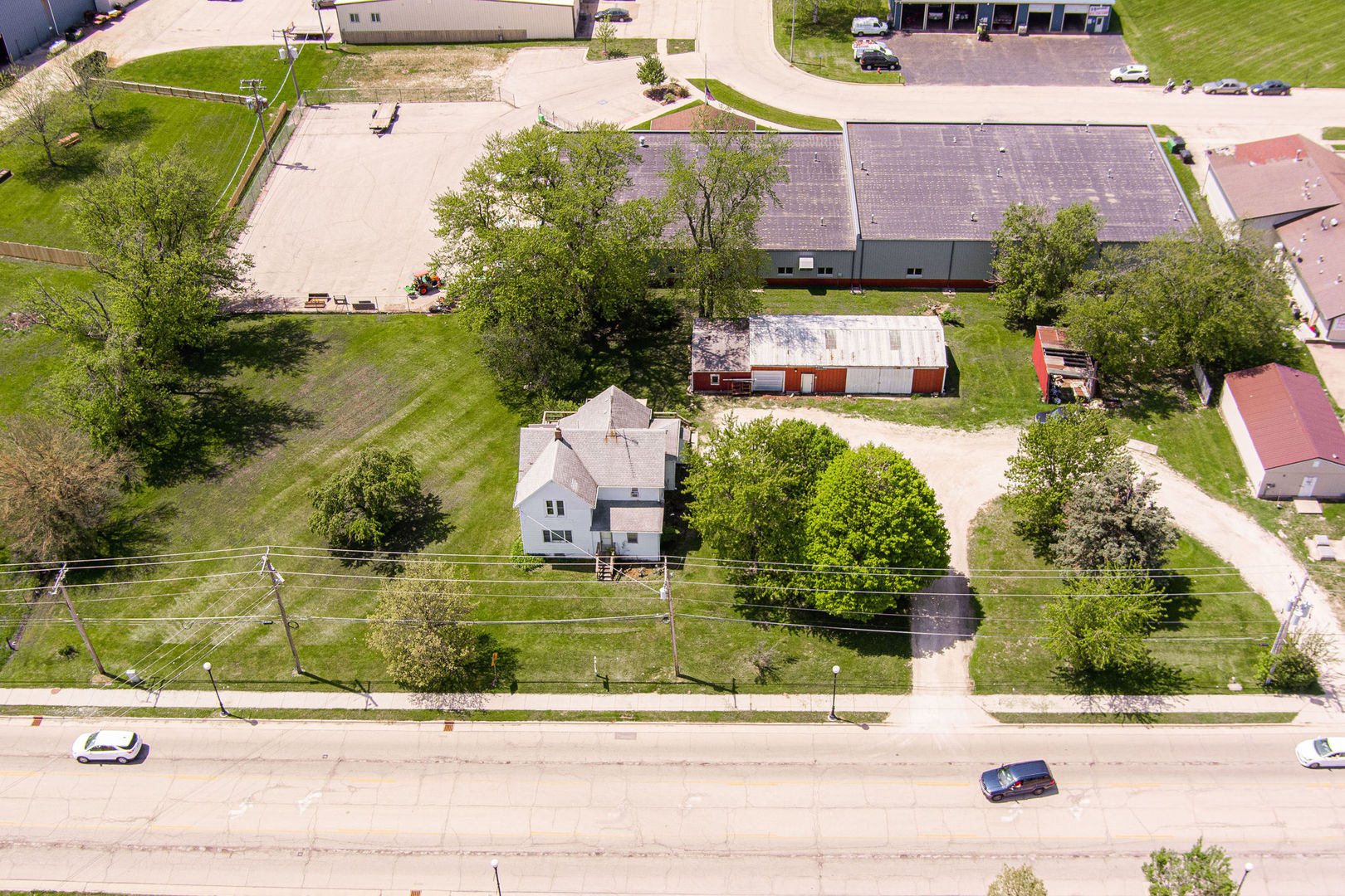 245 S Somonauk Road, Cortland, IL 60112