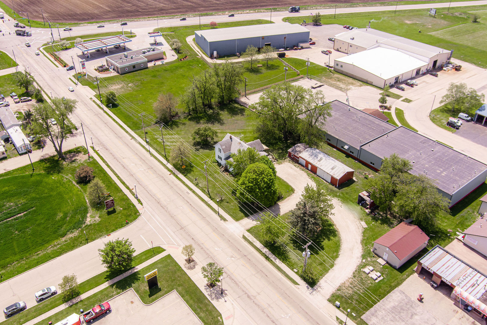 245 S Somonauk Road, Cortland, IL 60112