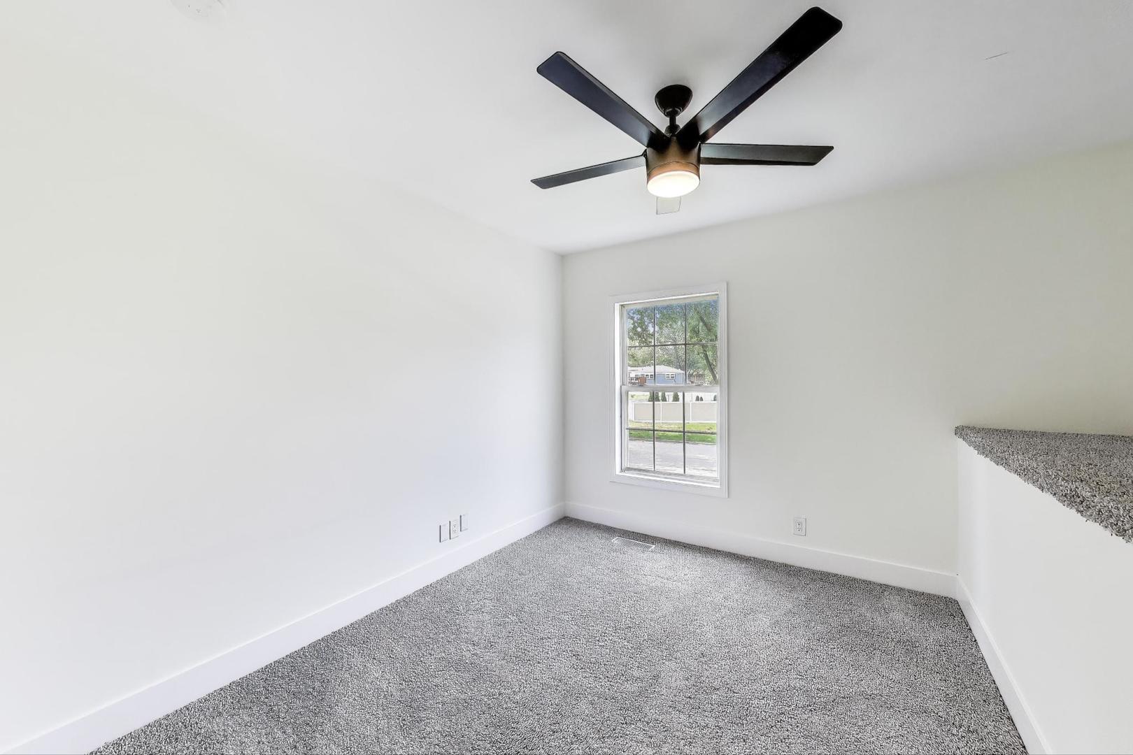 304 N Pinecrest Road, Bolingbrook, IL 60440