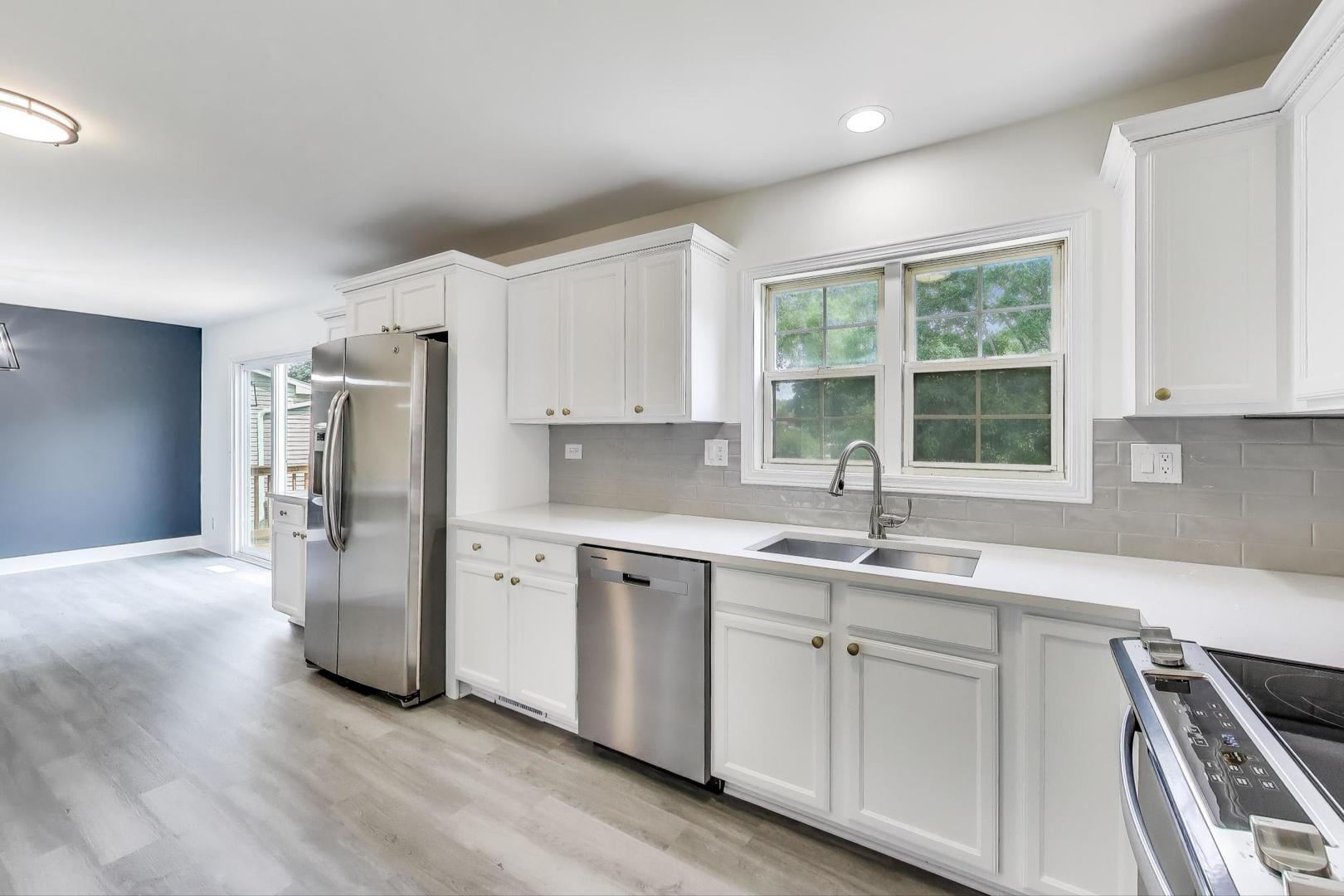 304 N Pinecrest Road, Bolingbrook, IL 60440
