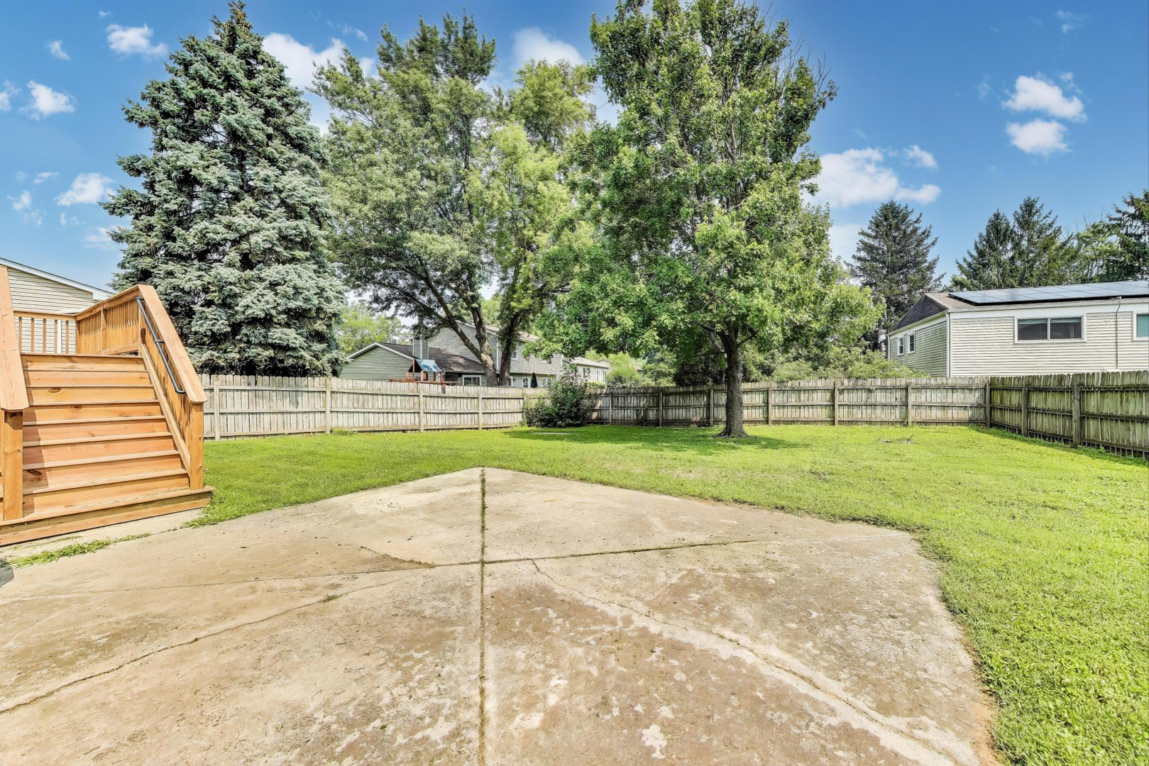 304 N Pinecrest Road, Bolingbrook, IL 60440