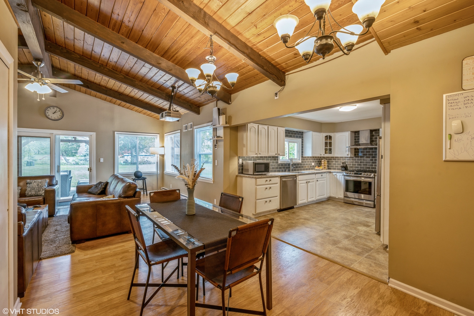 10725 Forestview Road, Countryside, IL 60525