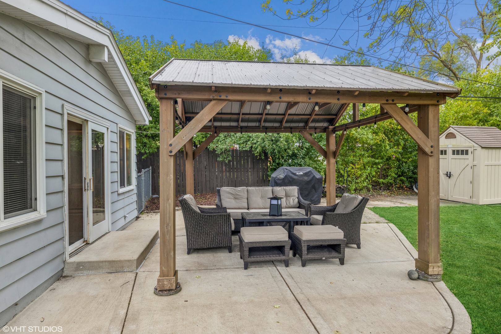 10725 Forestview Road, Countryside, IL 60525