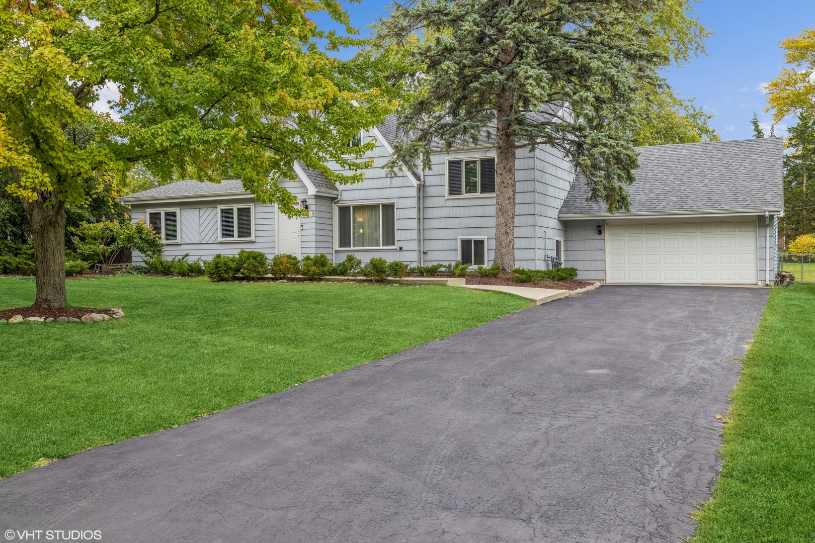 10725 Forestview Road, Countryside, IL 60525