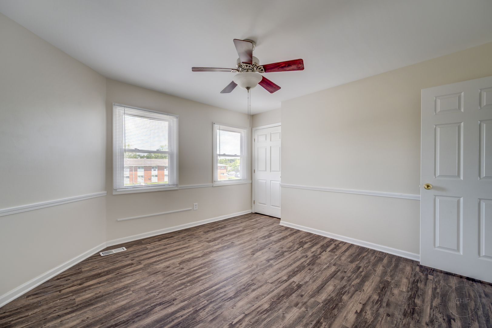 1716 N Marywood Avenue, Aurora, IL 60505