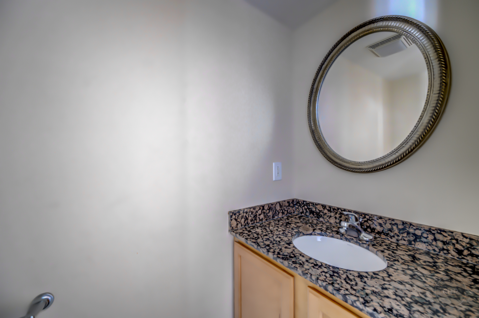 1716 N Marywood Avenue, Aurora, IL 60505