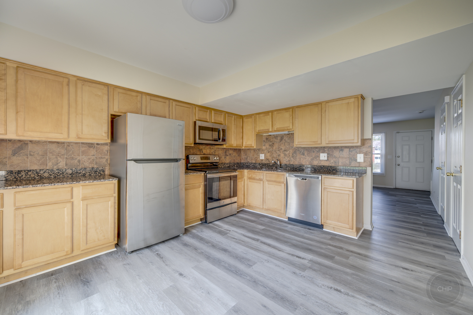 1716 N Marywood Avenue, Aurora, IL 60505