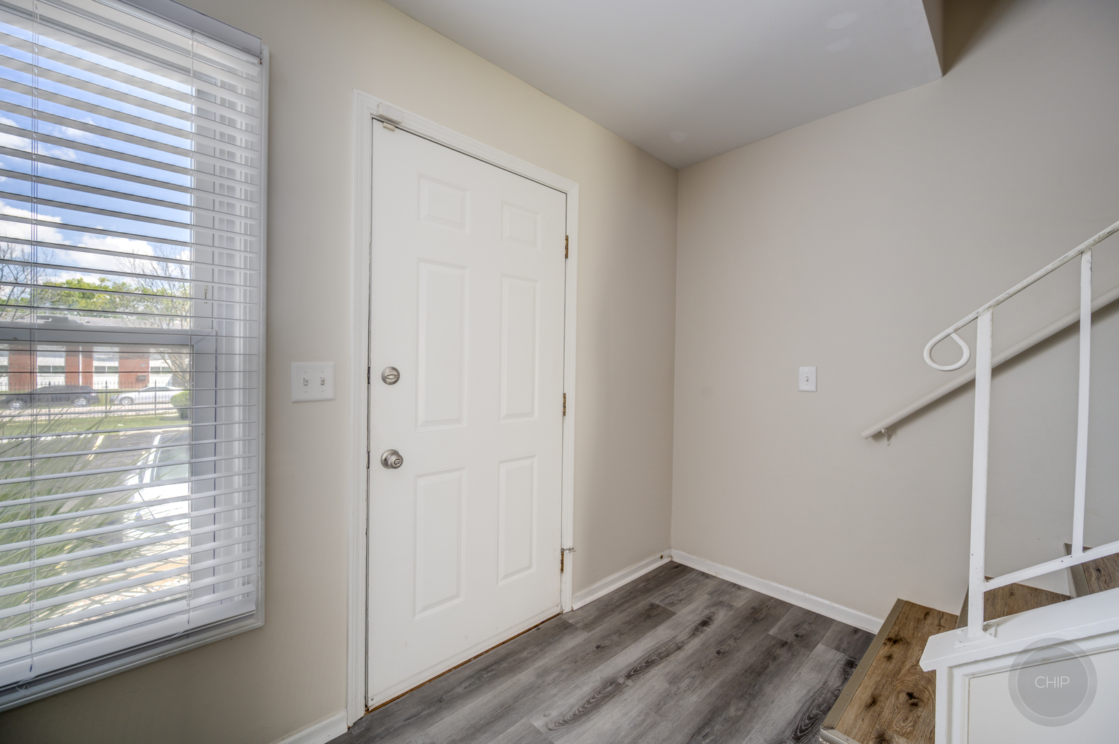 1716 N Marywood Avenue, Aurora, IL 60505