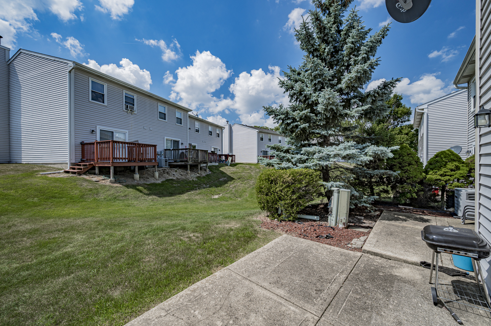 1716 N Marywood Avenue, Aurora, IL 60505