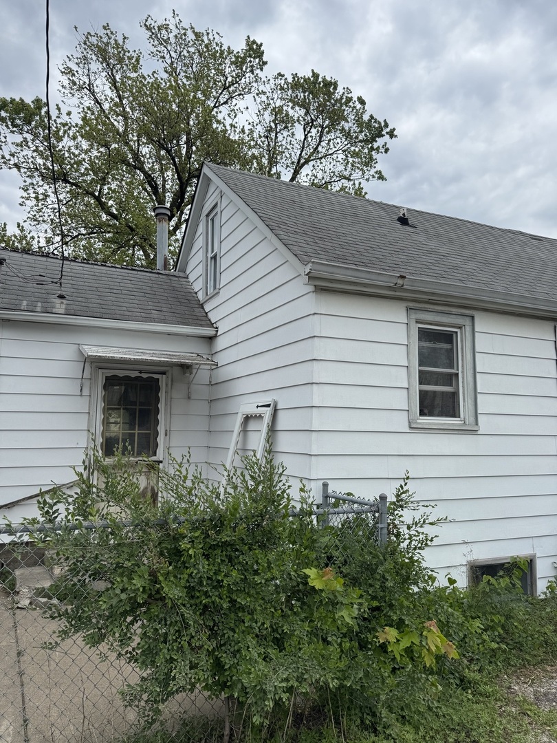 9548 Merrimac Avenue, Oak Lawn, IL 60453