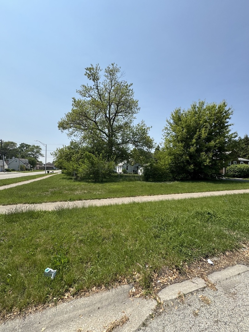 9548 Merrimac Avenue, Oak Lawn, IL 60453