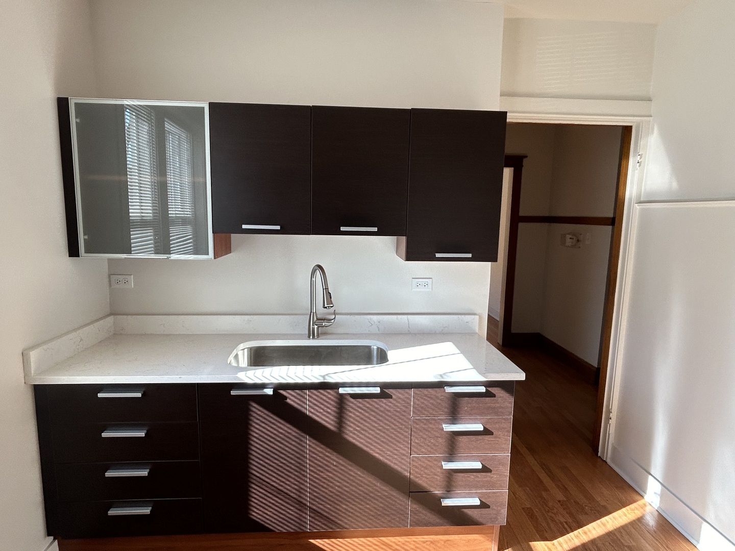 6321 N Hermitage Avenue, Chicago, IL 60660