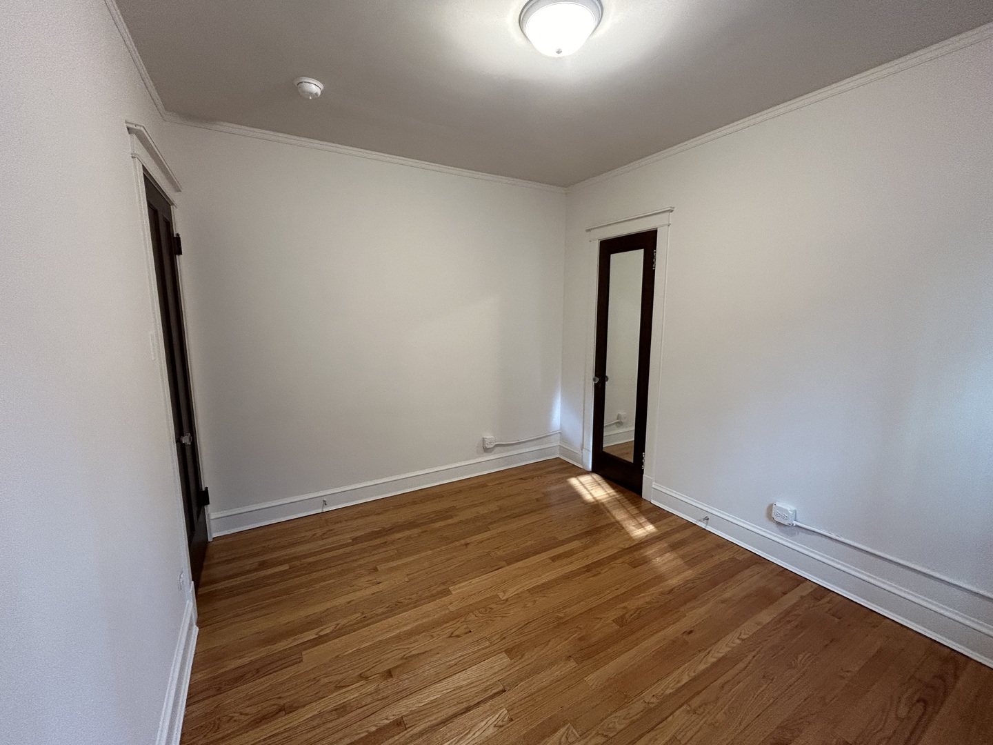 6321 N Hermitage Avenue, Chicago, IL 60660