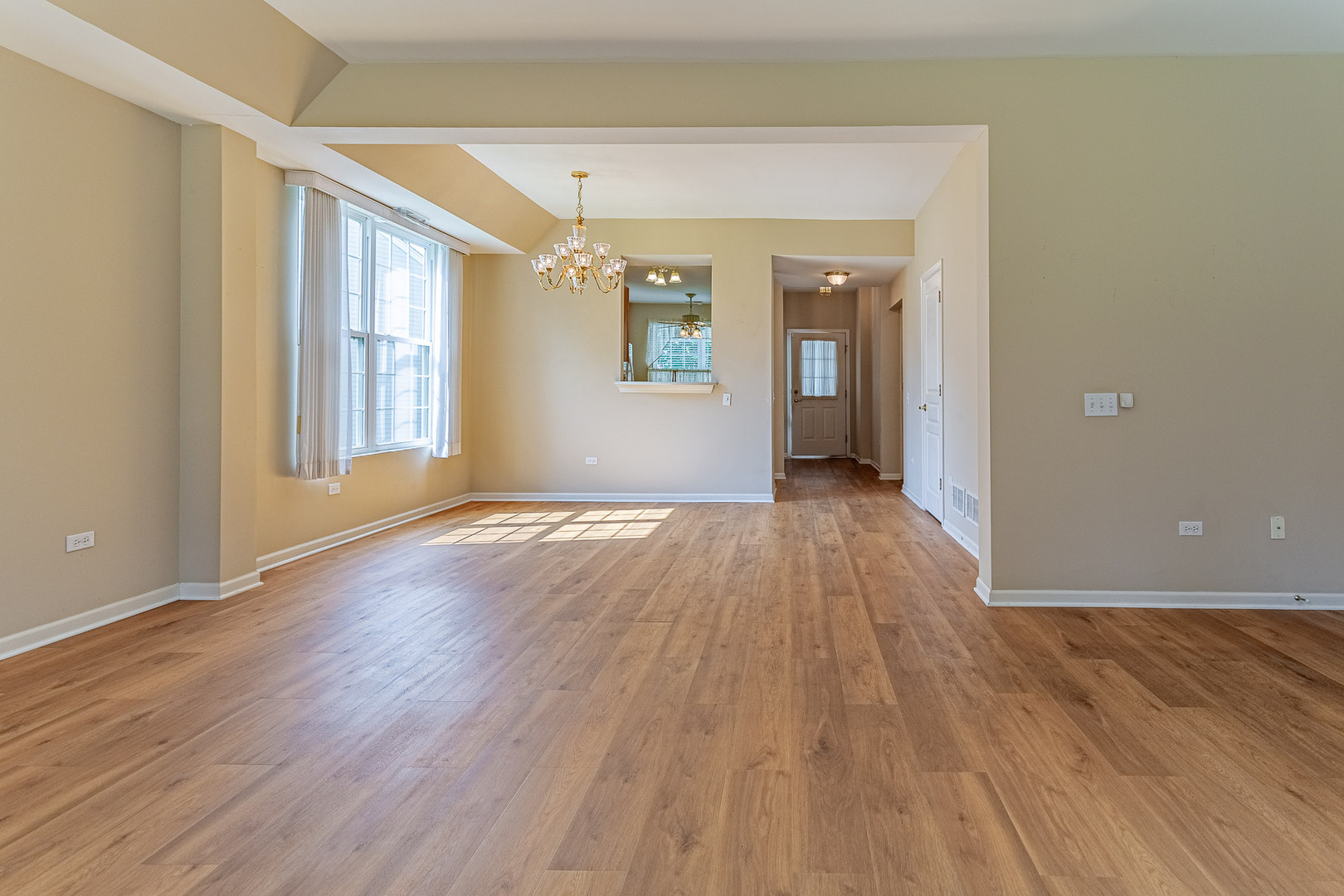 13922 Palisades Avenue, Huntley, IL 60142