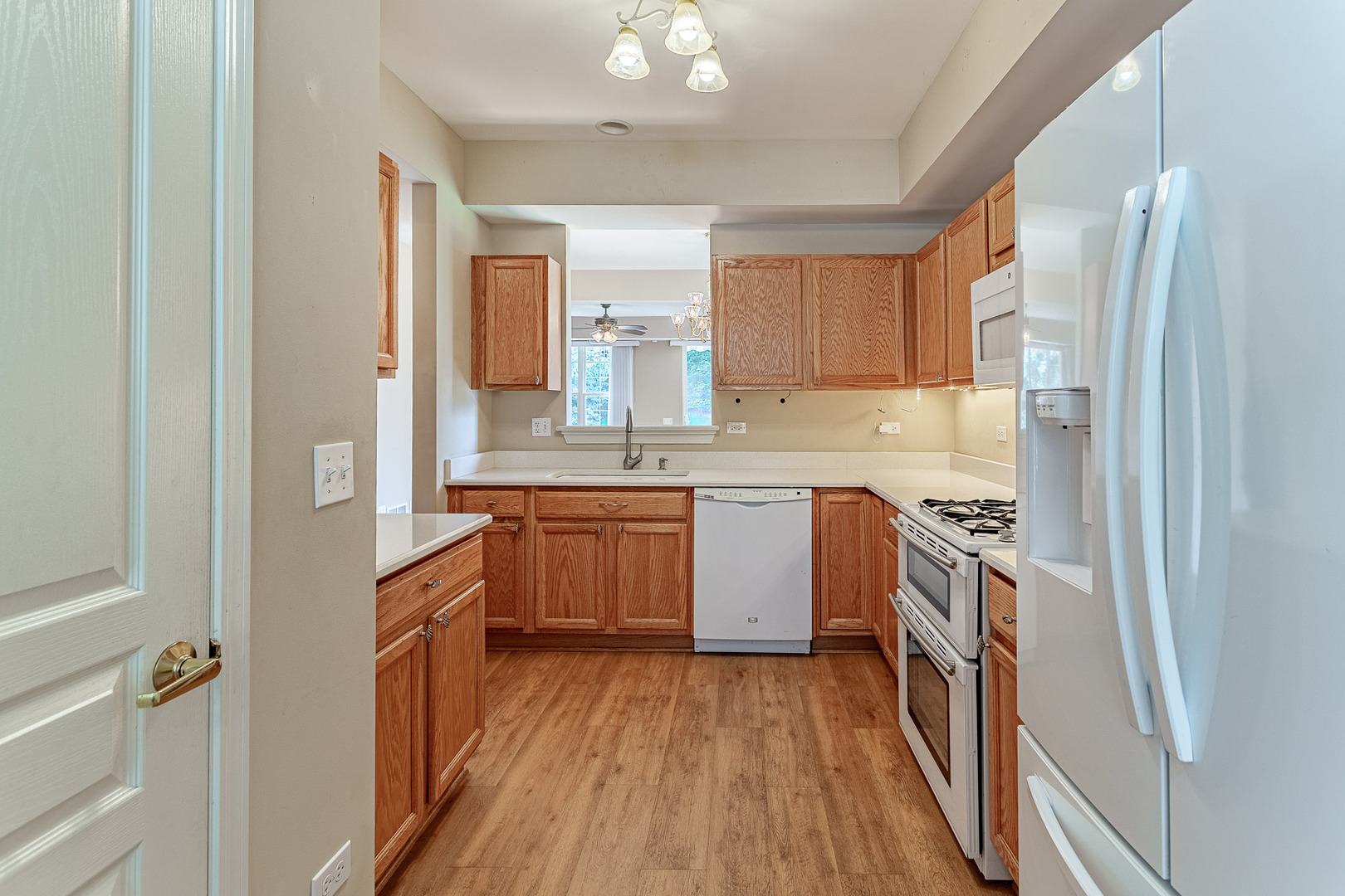 13922 Palisades Avenue, Huntley, IL 60142
