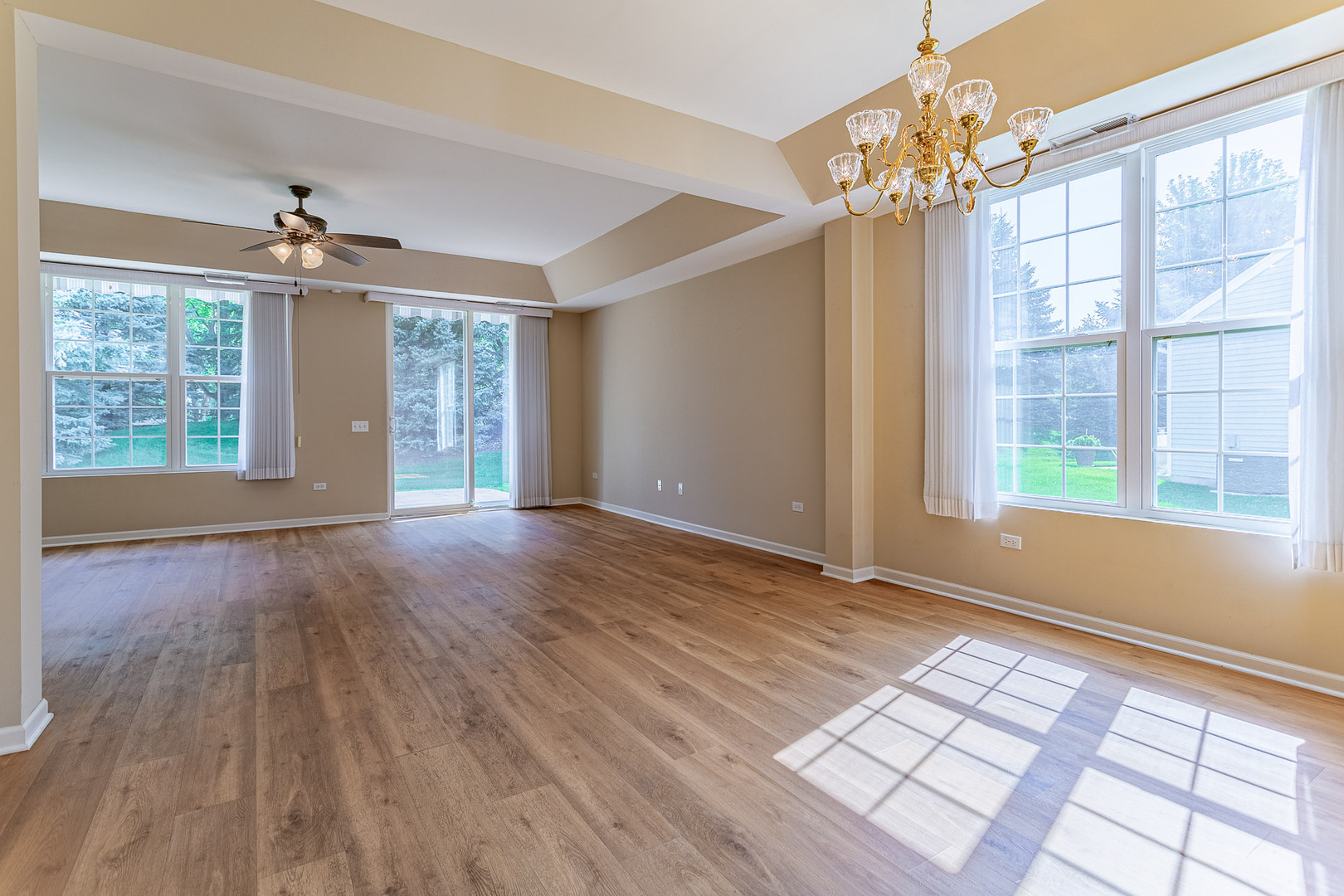 13922 Palisades Avenue, Huntley, IL 60142