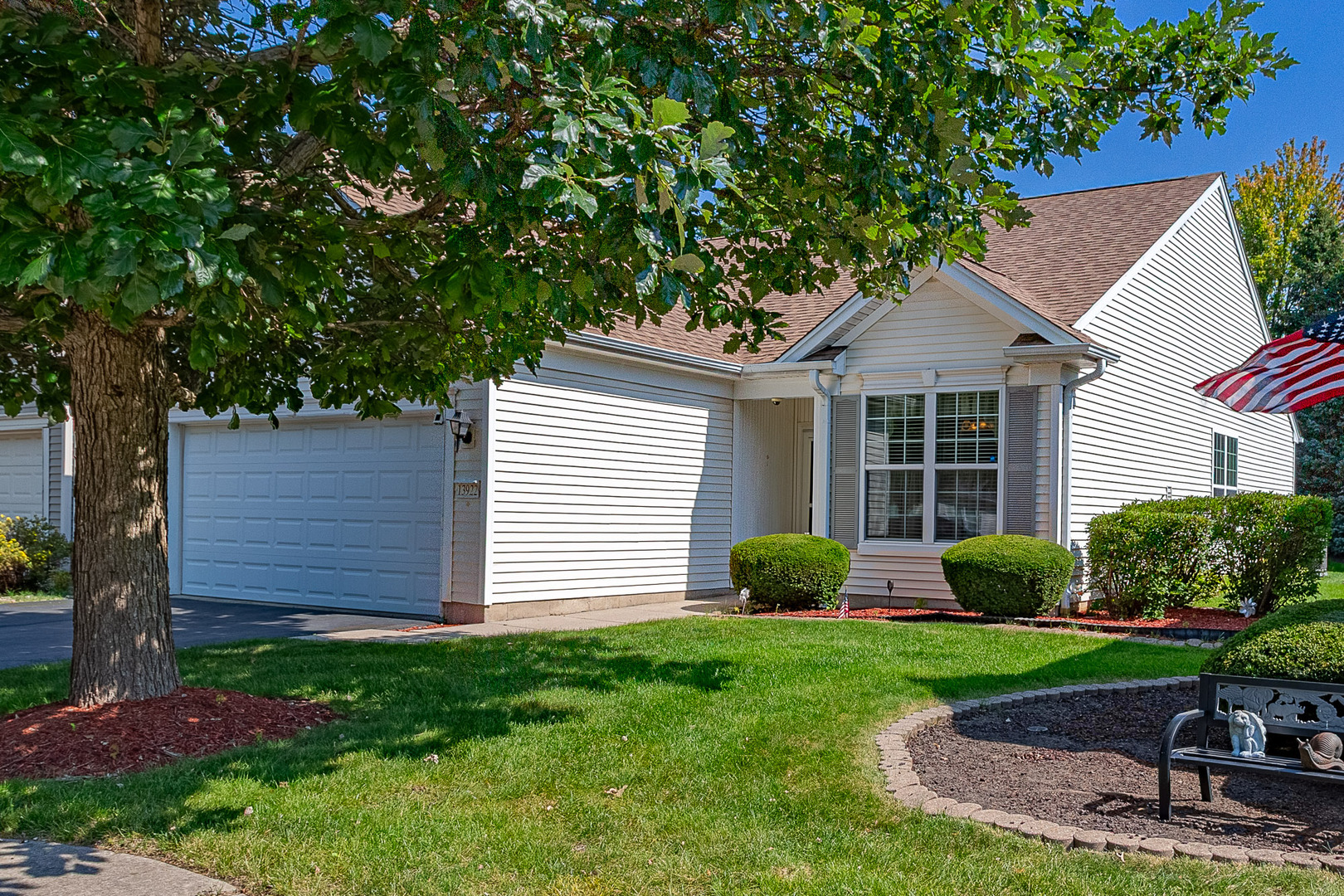 13922 Palisades Avenue, Huntley, IL 60142