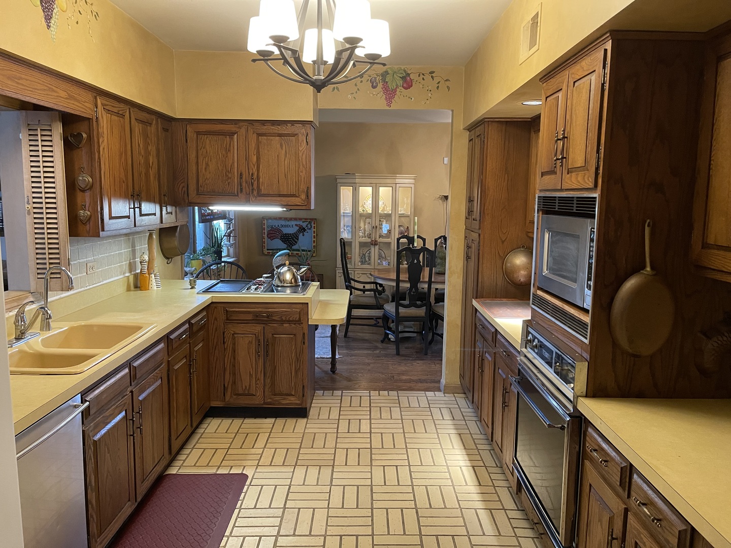 10300 W 159th Street, Orland Park, IL 60467