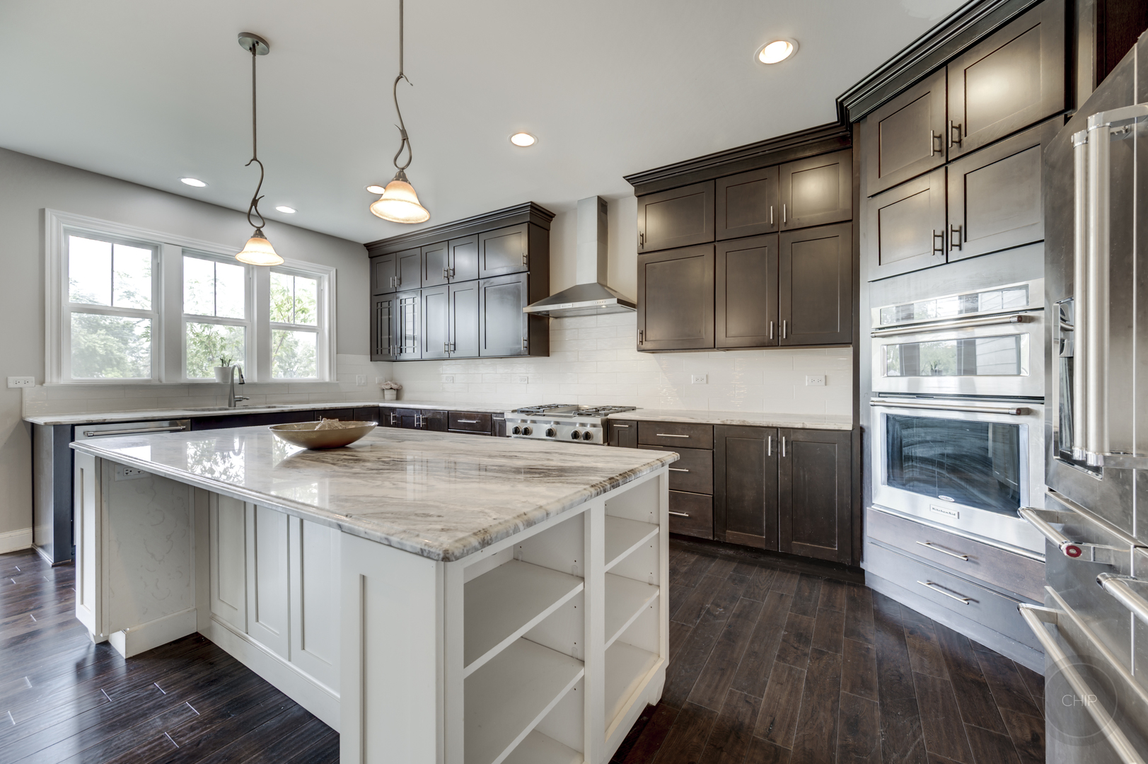 3907 Nannyberry Street, Naperville, IL 60564