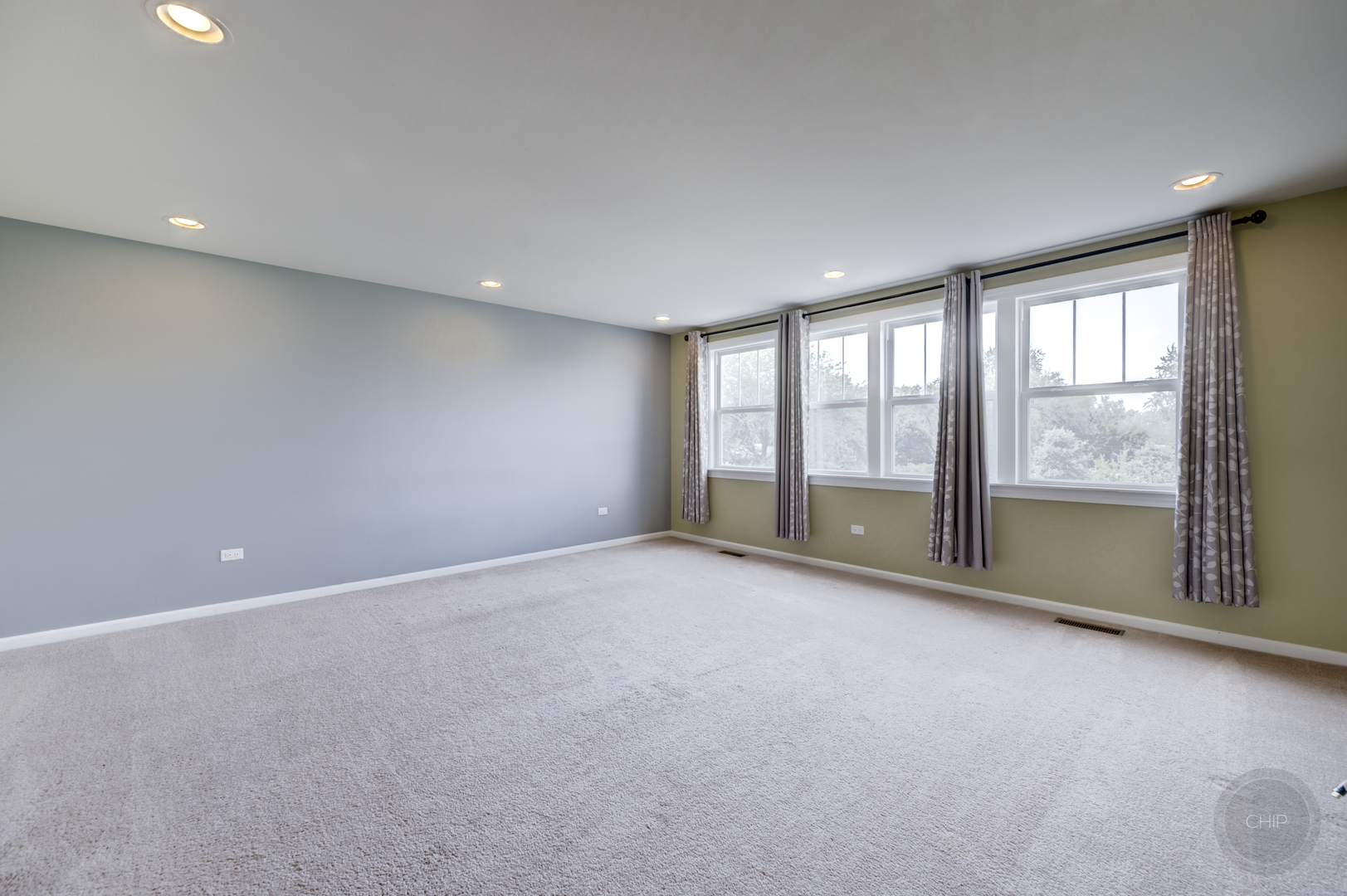 3907 Nannyberry Street, Naperville, IL 60564