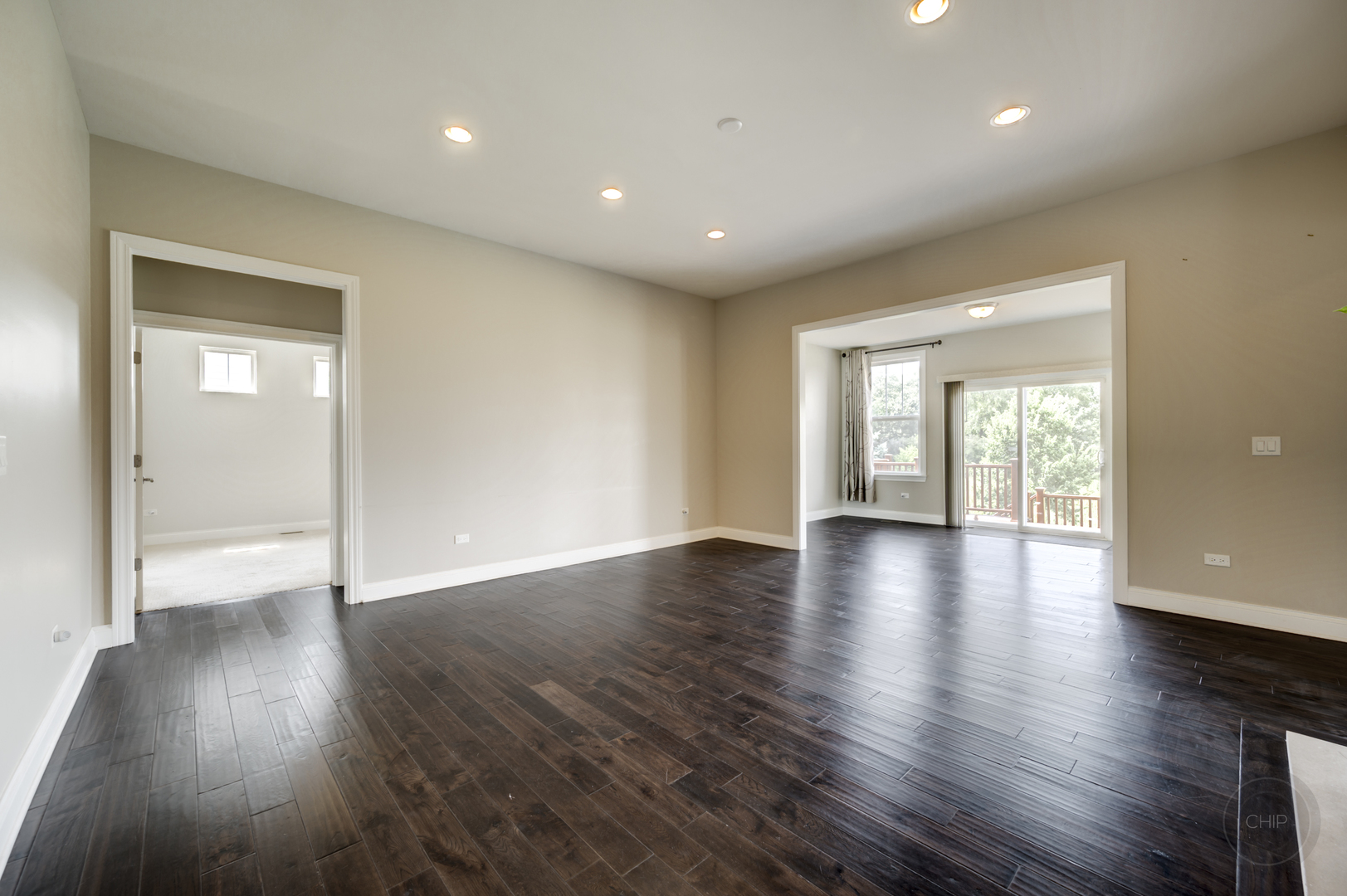 3907 Nannyberry Street, Naperville, IL 60564