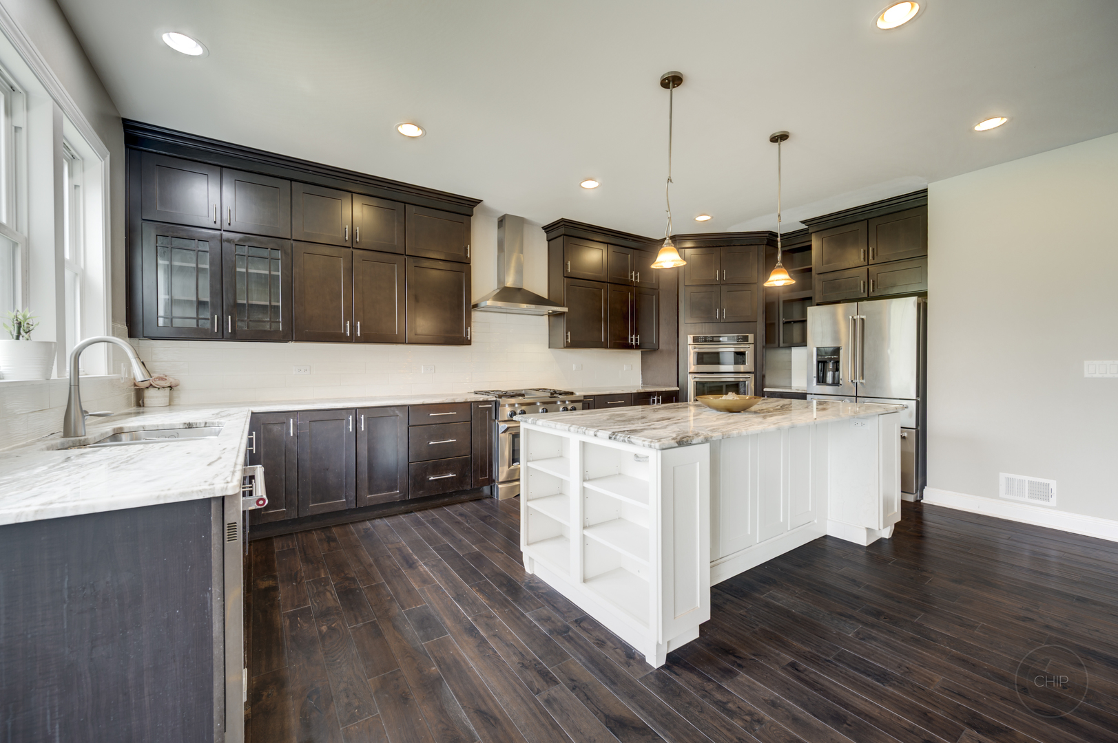 3907 Nannyberry Street, Naperville, IL 60564