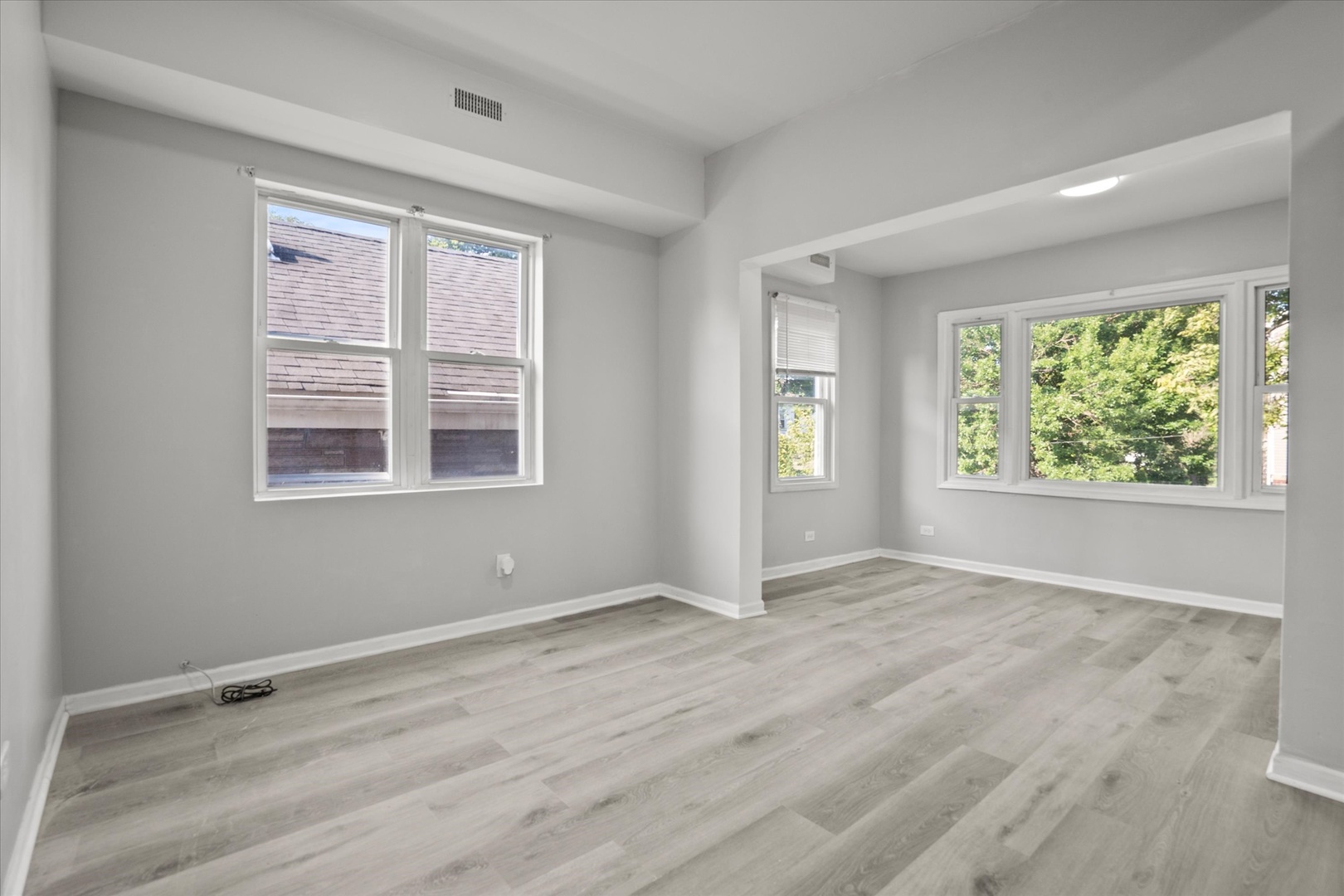 4731 S Laflin Street #2, Chicago, IL 60609