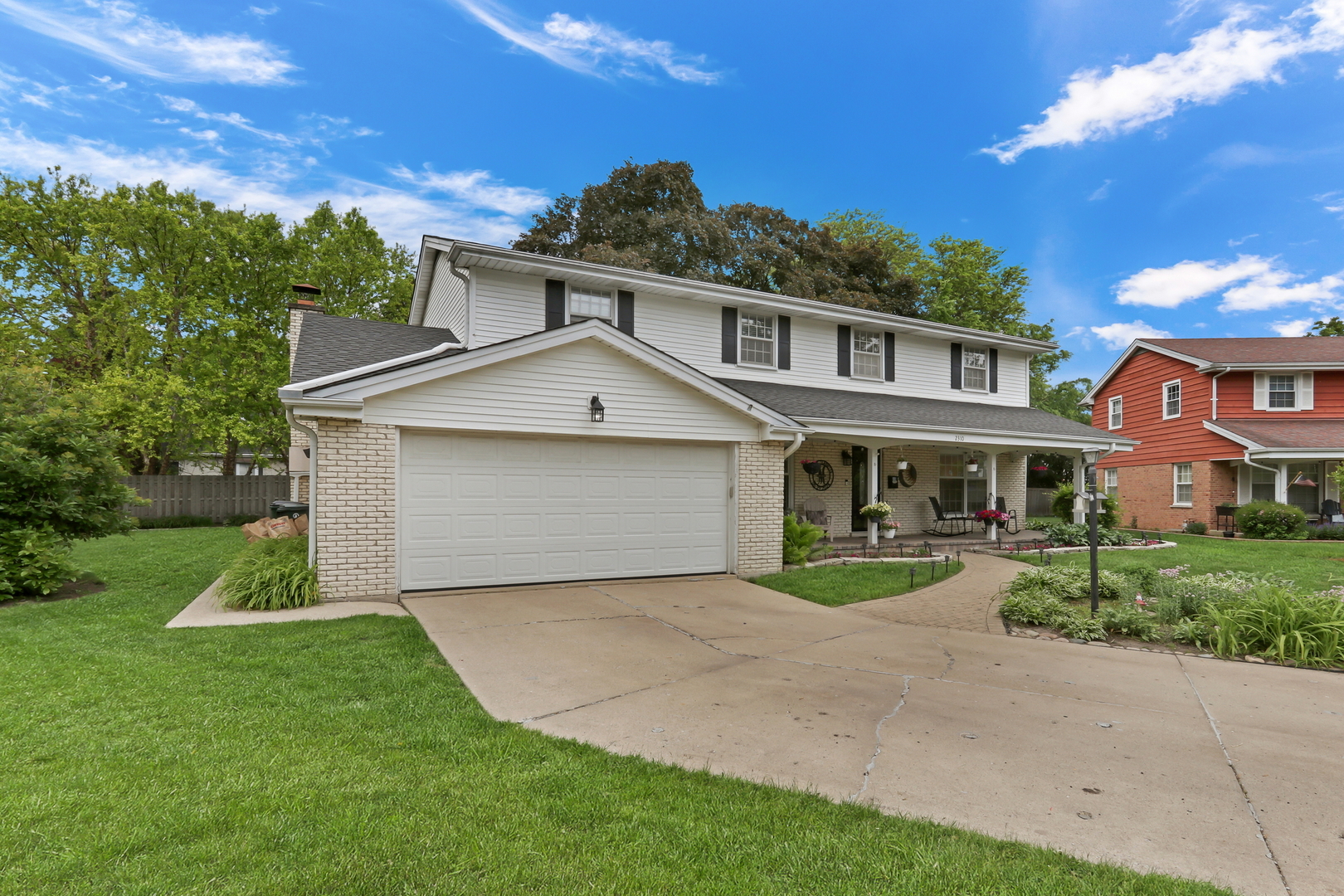 2310 Malik Court, Glenview, IL 60025