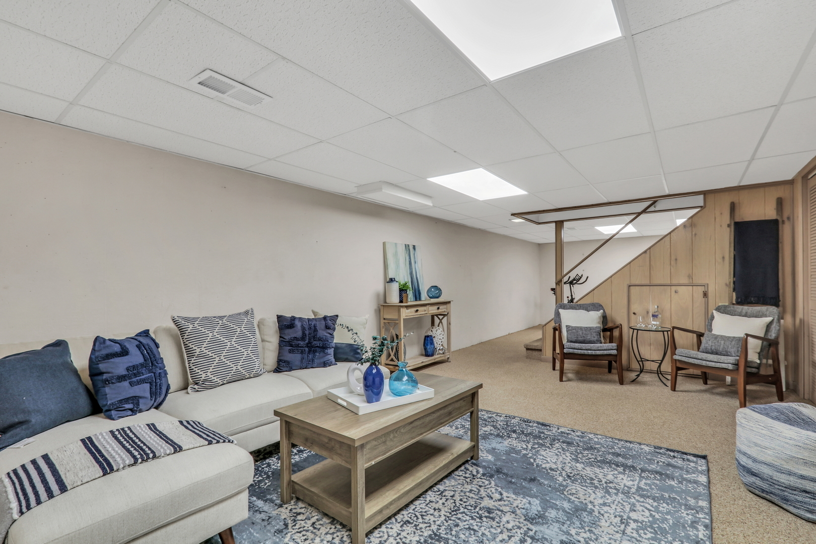 2310 Malik Court, Glenview, IL 60025