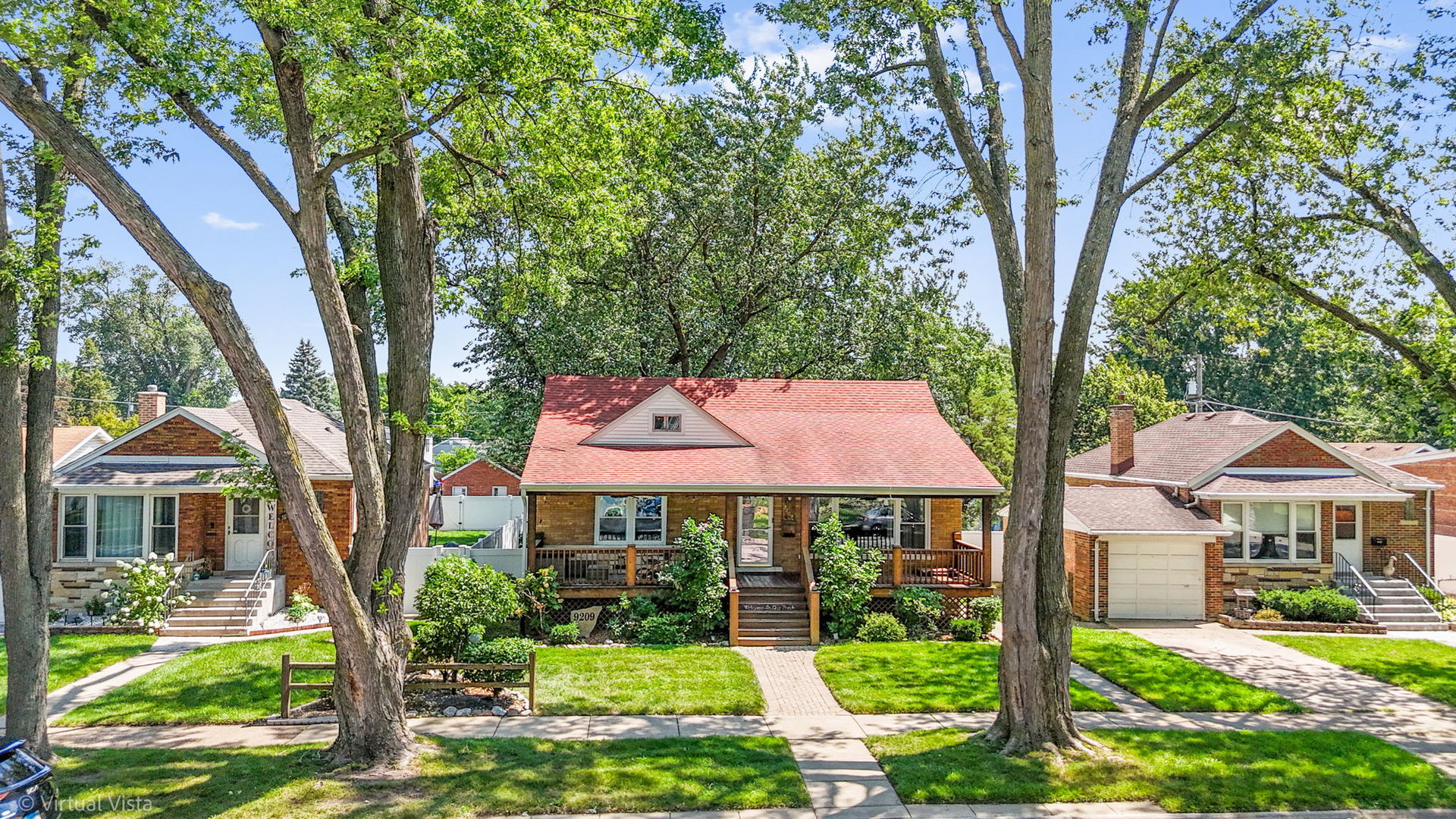 9209 S 53rd Court, Oak Lawn, IL 60453