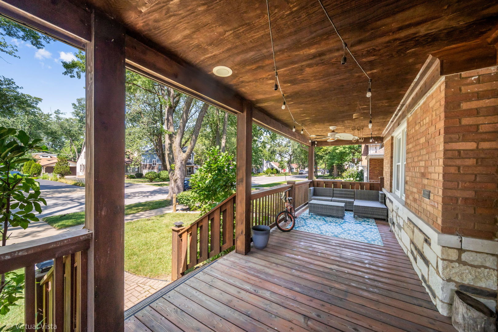 9209 S 53rd Court, Oak Lawn, IL 60453
