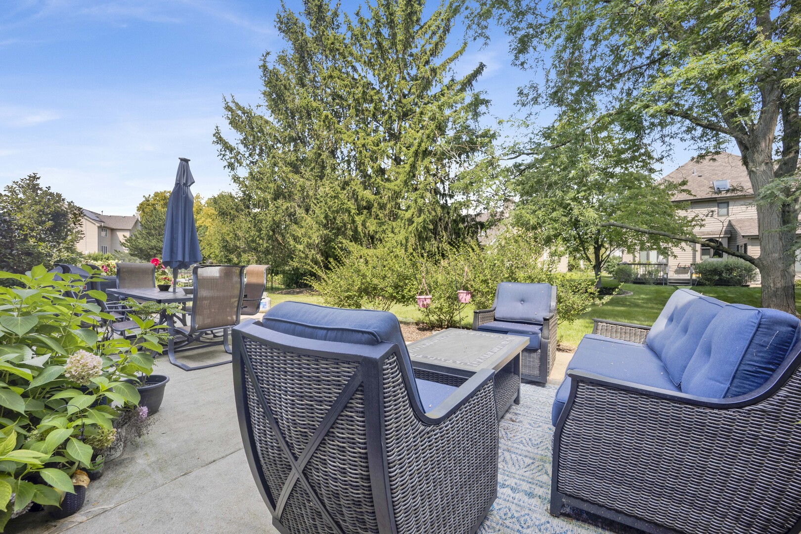 3884 Cadella Circle, Naperville, IL 60564