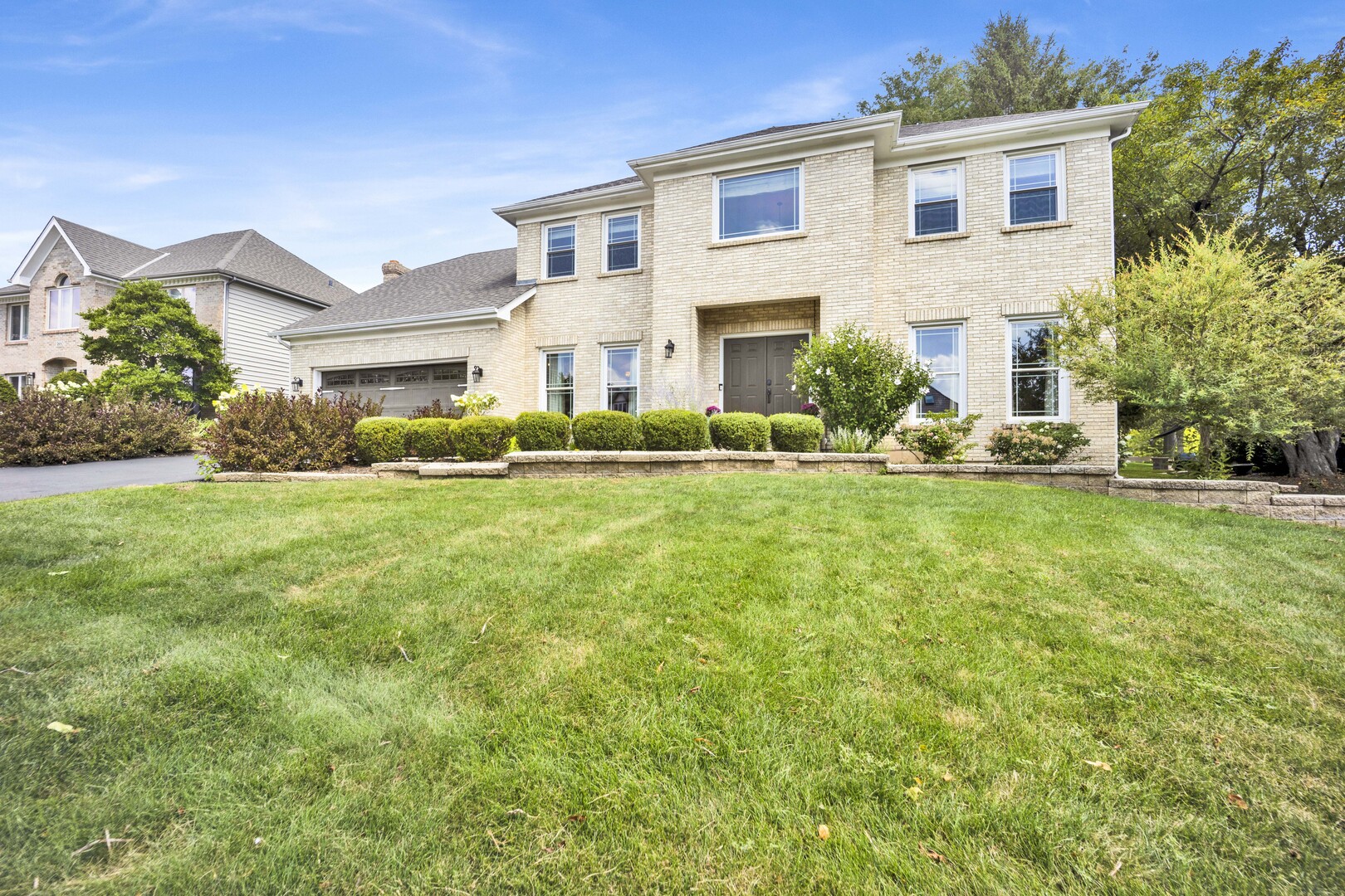 3884 Cadella Circle, Naperville, IL 60564