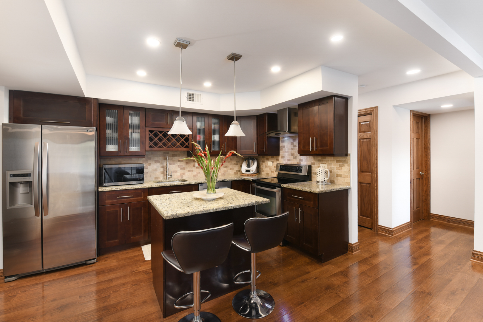 9051 S Roberts Road #307, Hickory Hills, IL 60457