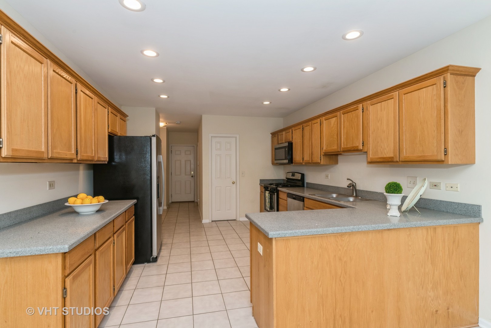 810 Braeman Court, Libertyville, IL 60048
