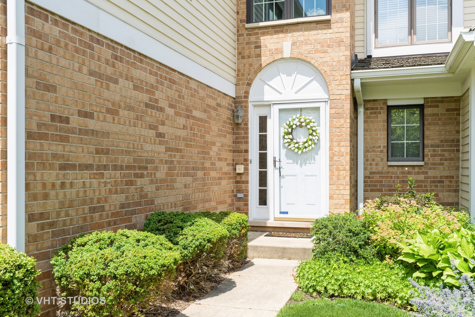 810 Braeman Court, Libertyville, IL 60048