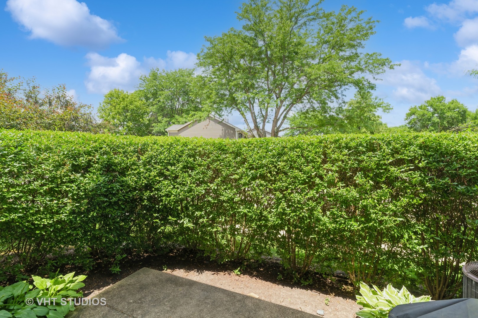 810 Braeman Court, Libertyville, IL 60048