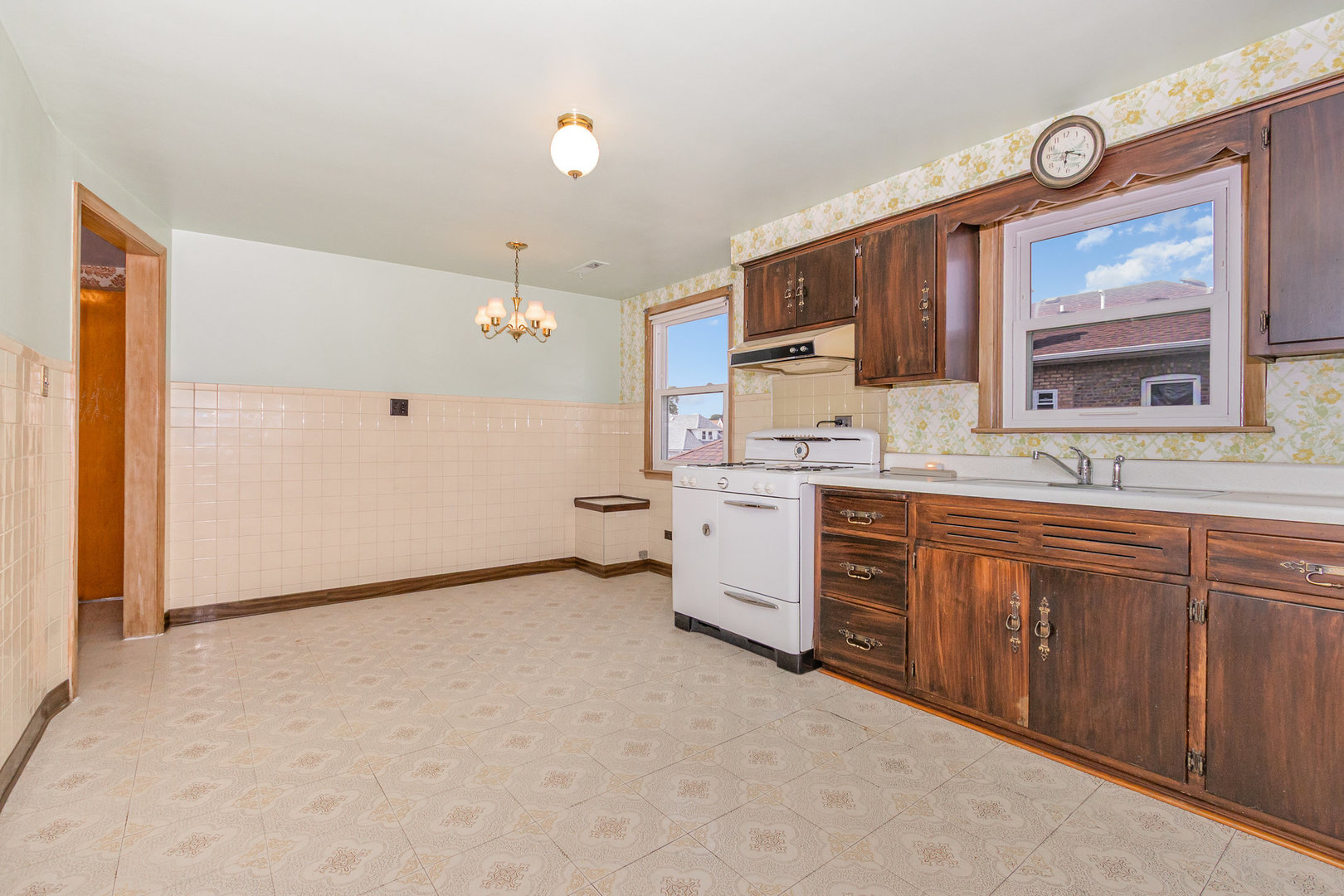 2843 N Moody Avenue, Chicago, IL 60634