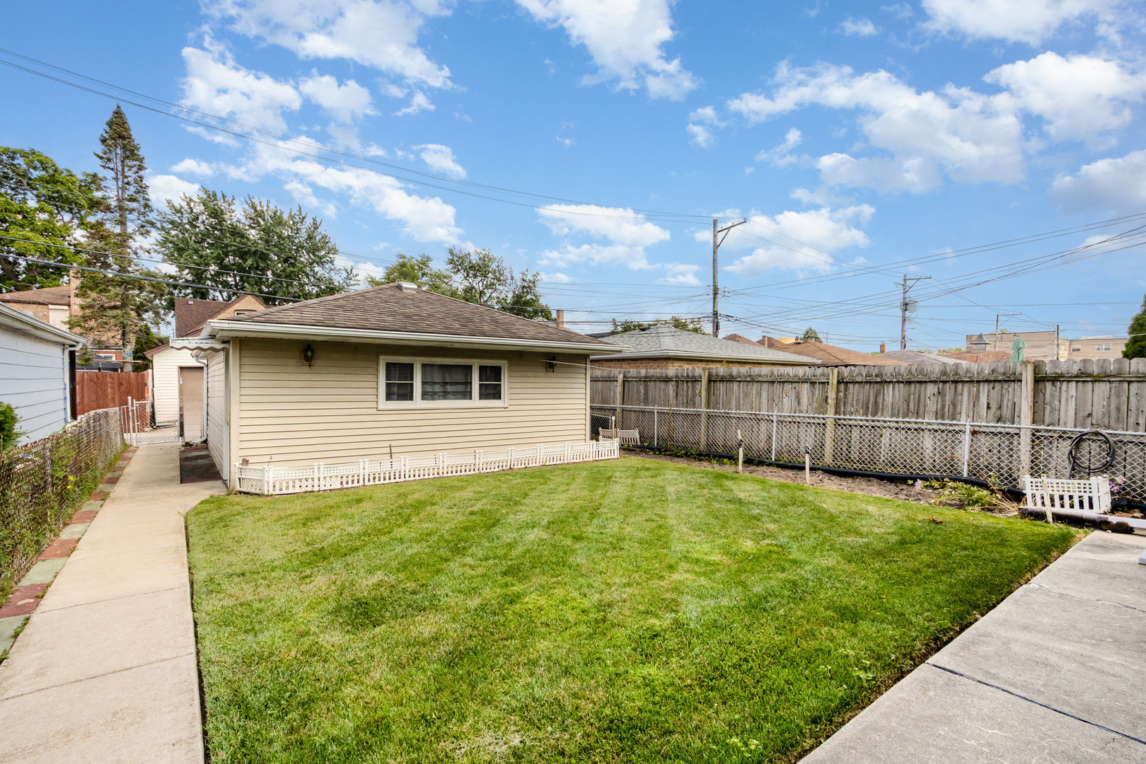 2843 N Moody Avenue, Chicago, IL 60634