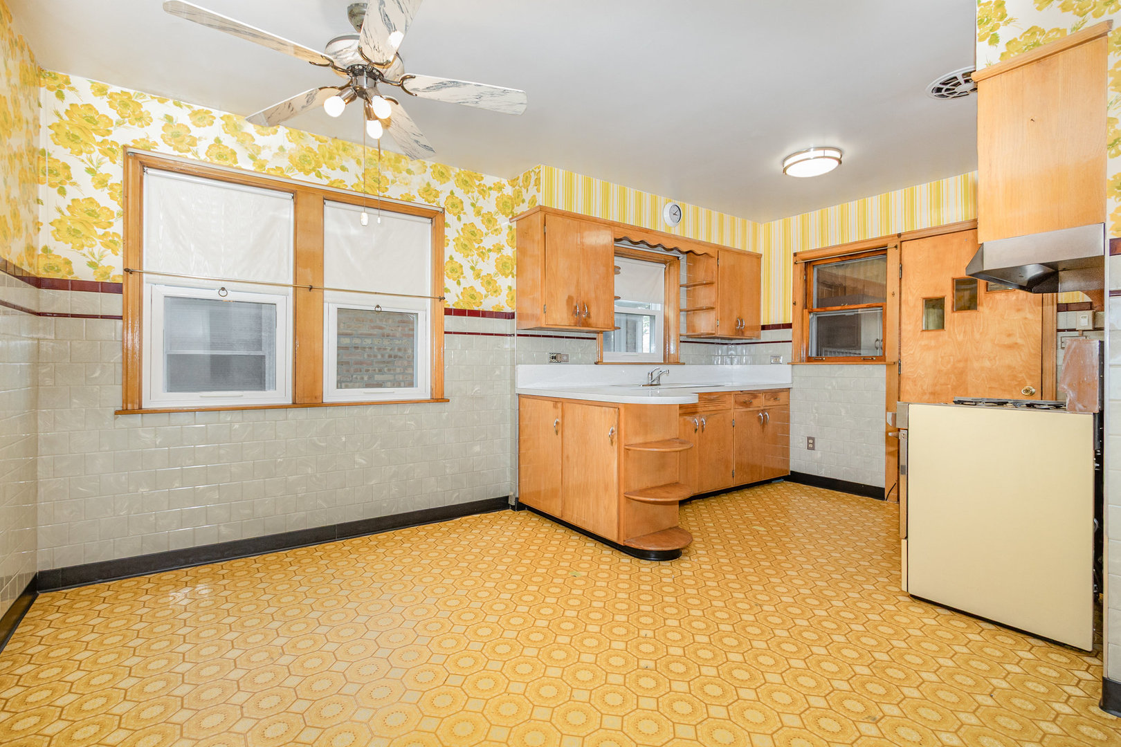 2843 N Moody Avenue, Chicago, IL 60634