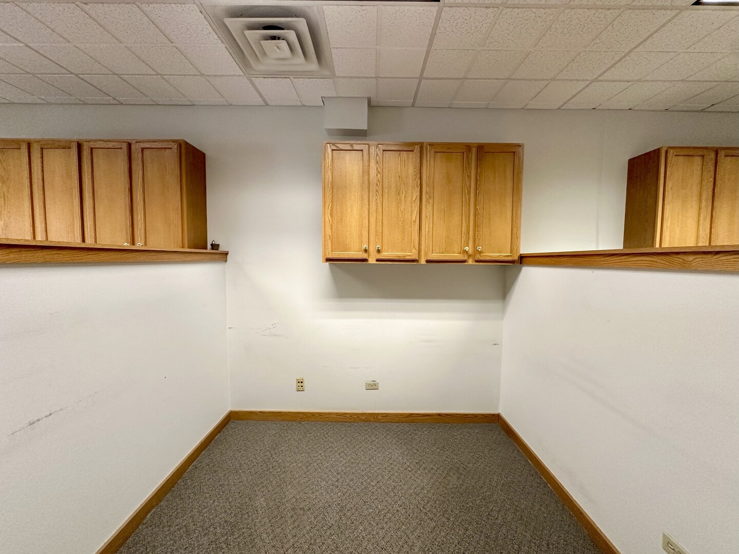 6400 W College Drive, Palos Heights, IL 60463