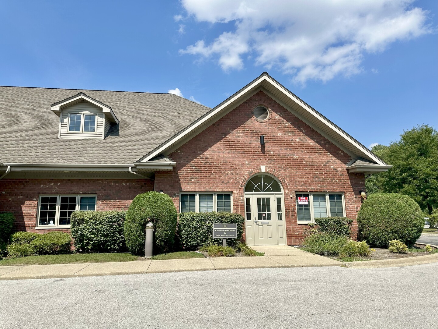 6400 W College Drive, Palos Heights, IL 60463