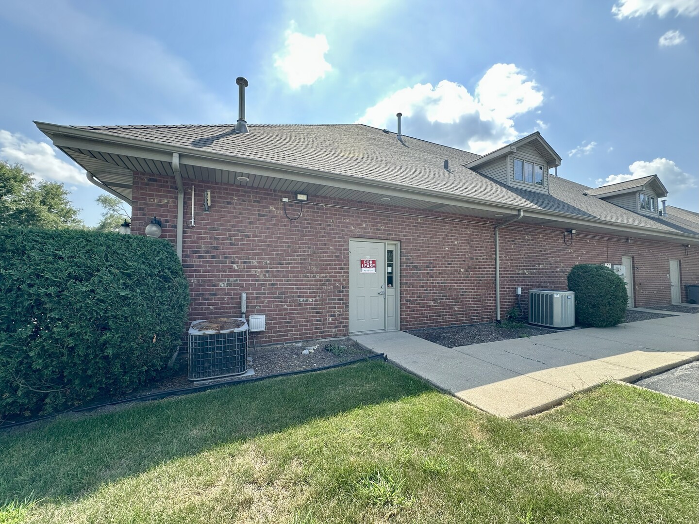6400 W College Drive, Palos Heights, IL 60463