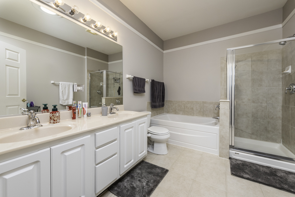 13129 W Shannon Drive #13129, Beach Park, IL 60083