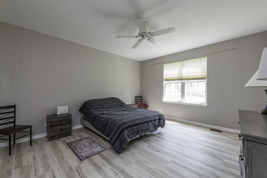 13129 W Shannon Drive #13129, Beach Park, IL 60083