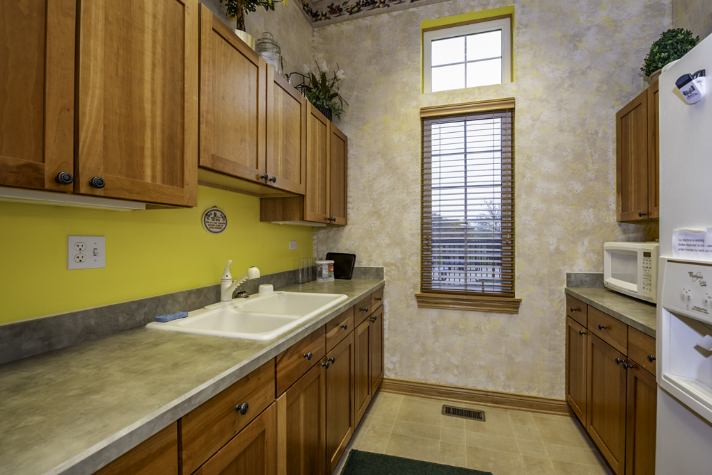 13129 W Shannon Drive #13129, Beach Park, IL 60083