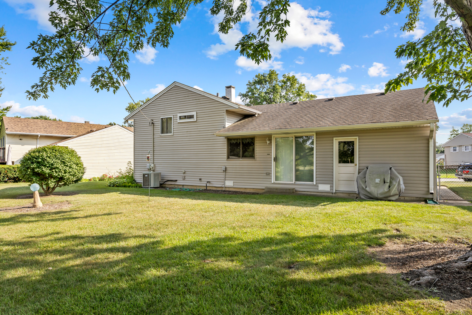 78 Joseph Lane, Glendale Heights, IL 60139