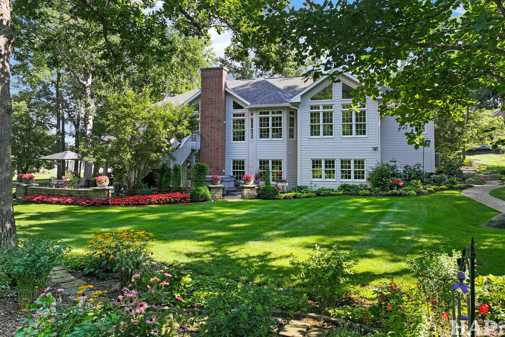 9436 Bellaire Lane, Spring Grove, IL 60081